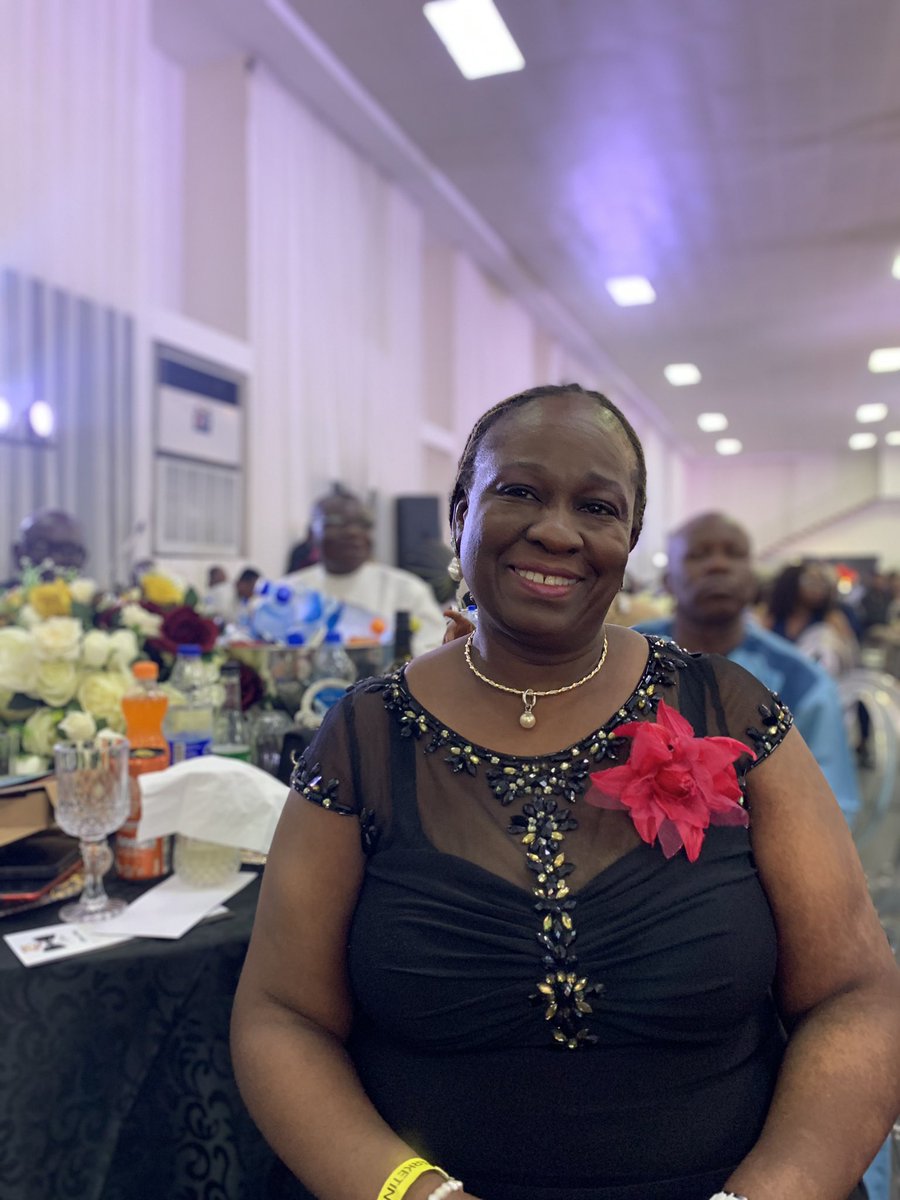 MarketingEdgeM's tweet photo. Live at Marketing Edge Annual Awards of Excellence 🏆🏆🏆We told our marketing and advertising juggernauts to smile and yes they did!🤭😁 @GLGcomms @AsterIml Dozie Mbanefo, Omawumi Ogbe, Tolulope Medebem, Olubunmi Oke🏆🏆🏆👩🏾‍💻 https://t.co/J3dqaIutrz