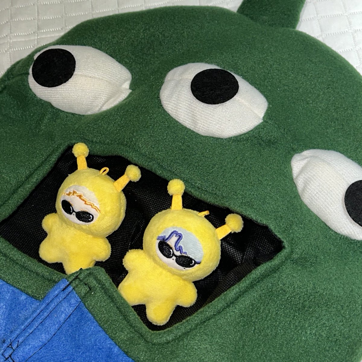 OegTenYang's tweet photo. 오늘 오후 10시에 폼 마감합니다！🛸 https://t.co/GPgYUSHTWS