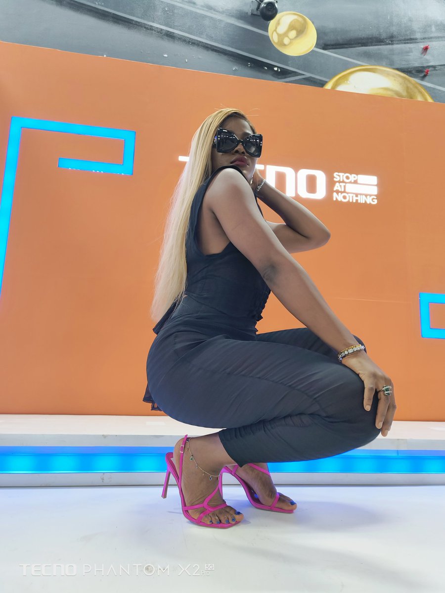TECNOMobileNG's tweet photo. If Energy was a person, would be @alex_unusual 😍

#BBNaijaxTECNO #BBNxTECNO https://t.co/oRwpJuNHaH
