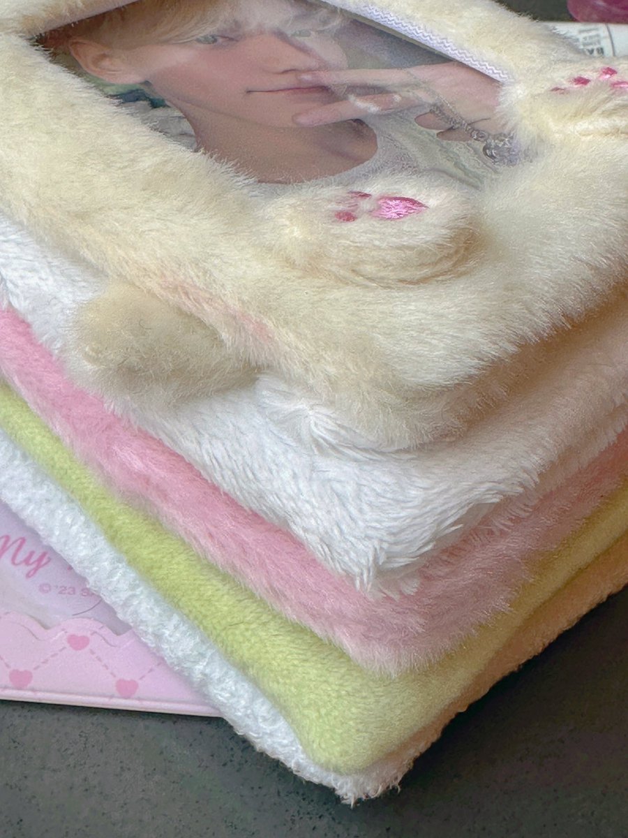 binidollz's tweet photo. 🍡미니비니, 비니홀더, 비니파우치

2023-09-17 21:00 ~ 2023-10-03 23:59 
https://t.co/hbidcijJ8m

자세한 내용은 폼 내 공지를 참고해주시기 바랍니다. 본 트윗을 RT하신 분들 중 5명을 뽑아 비니홀더를 보내드립니다. https://t.co/RPPYQrnFSR