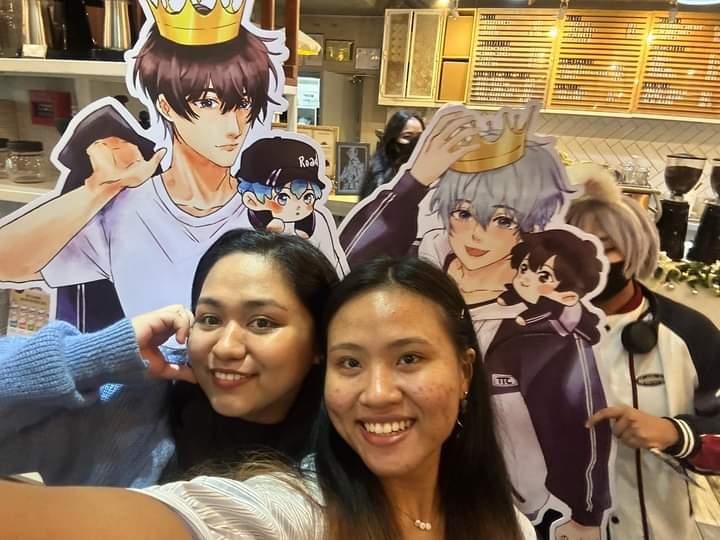 vangiebar's tweet photo. After 7 yrs nagkita tayo ulit! @yullimnida

Also thank you for organizing this cupsleeve event, much appreciated. 🥺♥️ @danmeihq 

#RSAfterTheReign https://t.co/RB7TOhrXm9