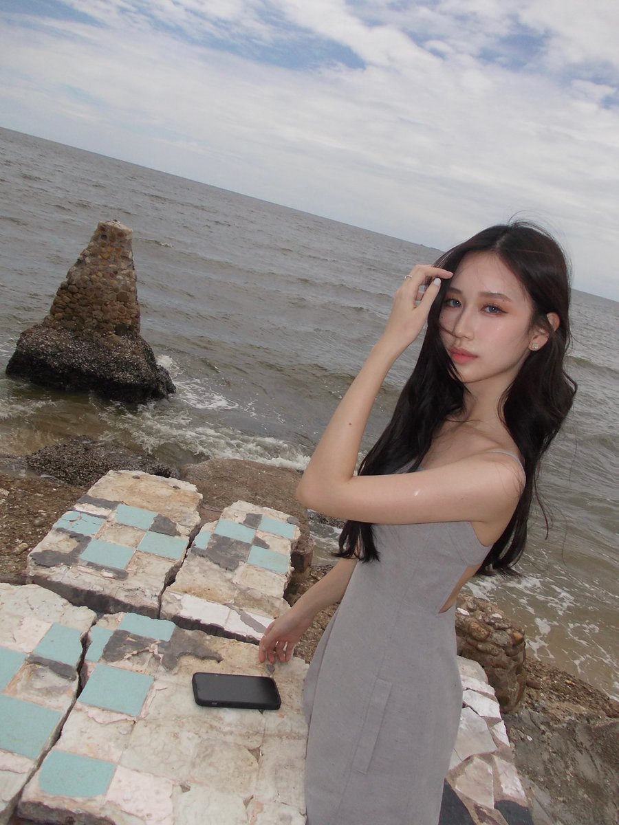 janeeeyeh's tweet photo. I sea u🌊 https://t.co/pQ8EDp1rDa