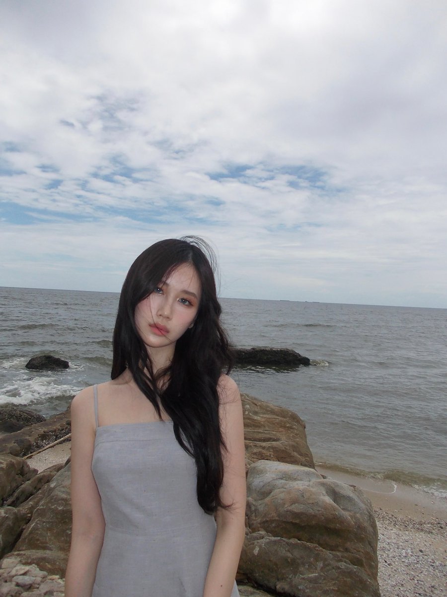 janeeeyeh's tweet photo. I sea u🌊 https://t.co/pQ8EDp1rDa