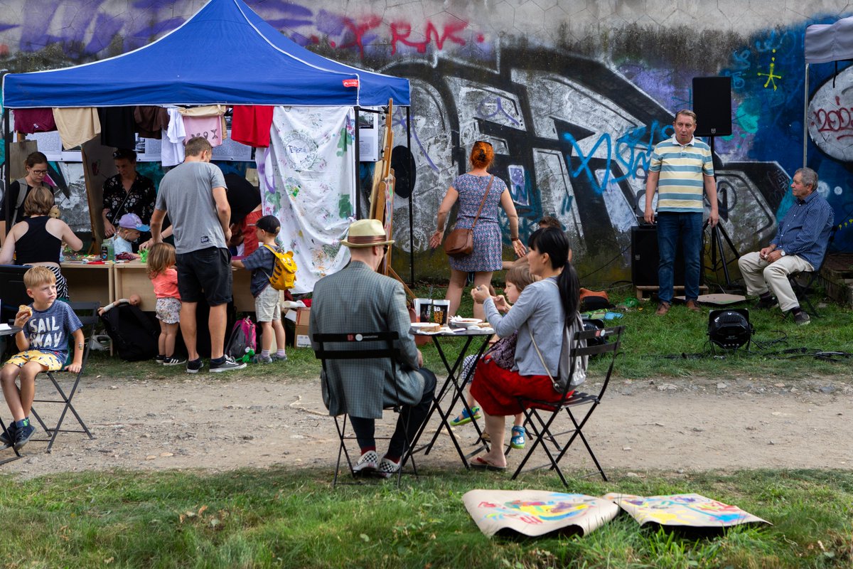 KrenInku's tweet photo. Tak další ročník @zazitmestojinak  na #Krenovka je za námi a myslíme, že se nám za inkubátor hodně vydařil. A to vše díky vám, kteří jste k nám zavítali! 😃 Tak zas někdy příště u nás! 👋 https://t.co/RBHZeI2ZZV