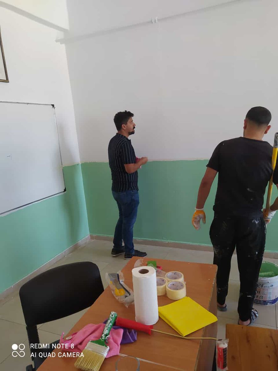 ortaokulu_kemal's tweet photo. Okulumuzu güzelleştiriyoruz. öğrencilerimiz daha güzel sınıflarda eğitim görsün diye tüm ekibimizle çalışıyoruz . @Hilvanbeltr @hilvankaymakam @Hilvan_MEM @Sedat21587681 @Ek14Metin @MehmetEminSevg5 https://t.co/tXZCiscOvF