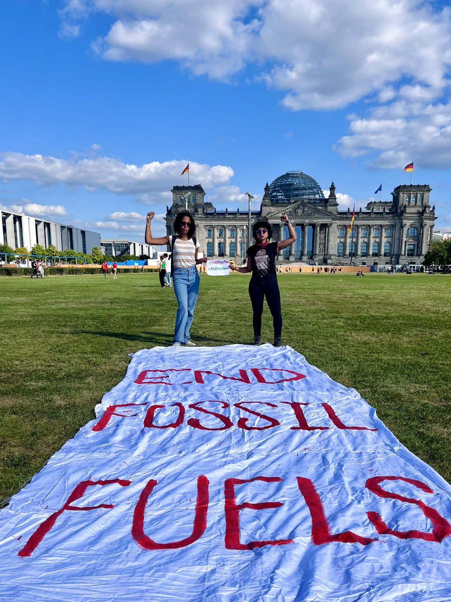 CortsGina's tweet photo. Inside the negotiations rooms and outside in the streets around different corners of the world, our message to big polluters is and remains clear:

#EndFossilFuels #FastFairForever https://t.co/CPpU5MiaSf