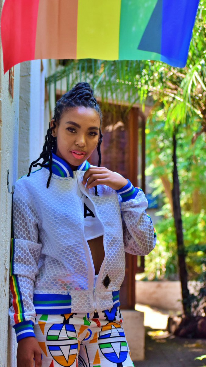 Protagonist_Roy's tweet photo. Pride Bomber Restocked.

#EthnikRepublikLtd #WearYourPride #YourFavQueerBrand #ProudlySouthAfrican  #Afrocentric #SustainableFashion #AfricanFashion  #BespokeStreetwear #UngenderingFashion
 #Streetwear #WearLocalEveryday #BuyLocalToCreateJobs #SlowFashion #CapeTown  #Pride2023 https://t.co/qRkMQUMzCT