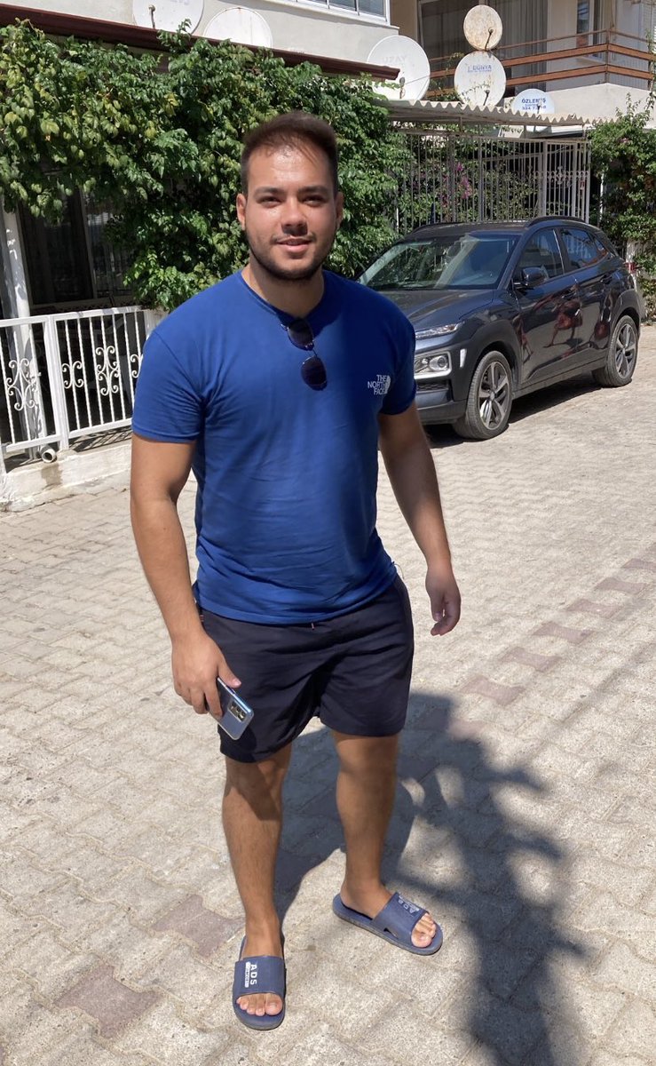 segunenc's tweet photo. Kanki karının belinde kıl vardı ya https://t.co/6STM429YnU