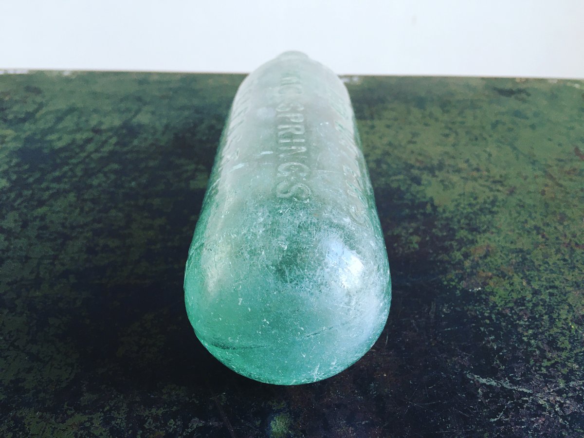 DanielsFayre's tweet image. ebay.co.uk/itm/2352086274… #Antique #Embossed CORRY & Co's #BELFAST #Glass #Aerated #Water #Torpedo #Bottle #c1850s