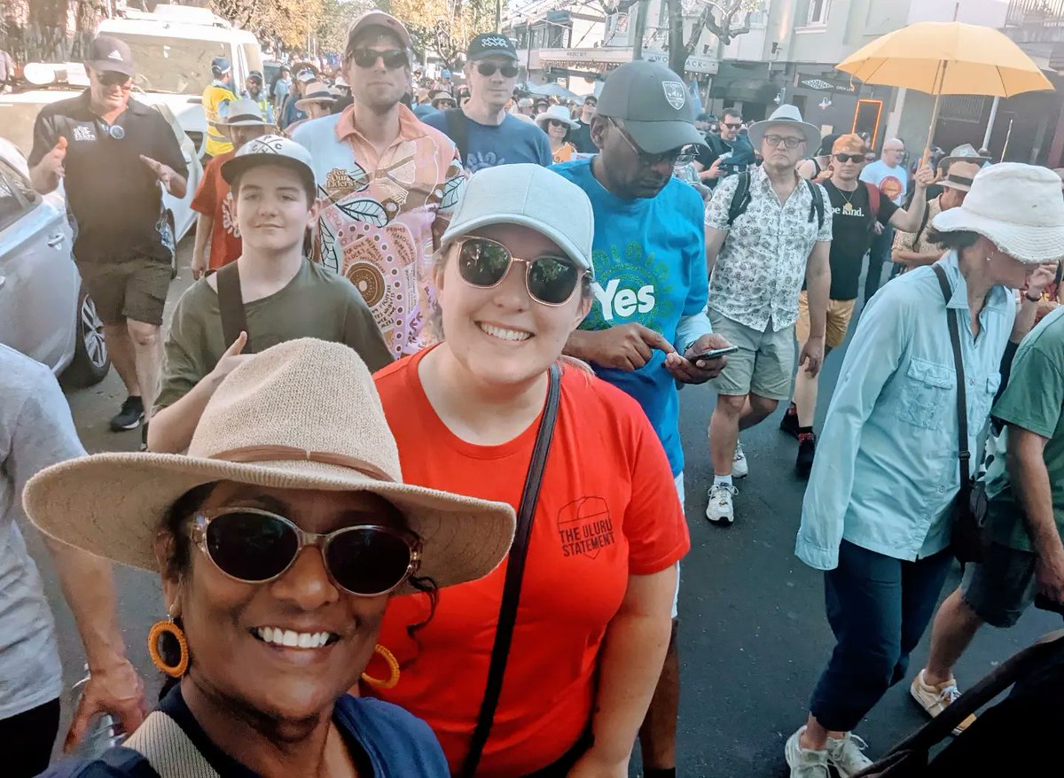 arpipillay's tweet photo. 🖤Walking on Gadigal Land
💛Walking in Unity
❤️Walking for 'YES'
@yes23au
#BayanamiArmy @TeachersFed https://t.co/MbXw9JeRID