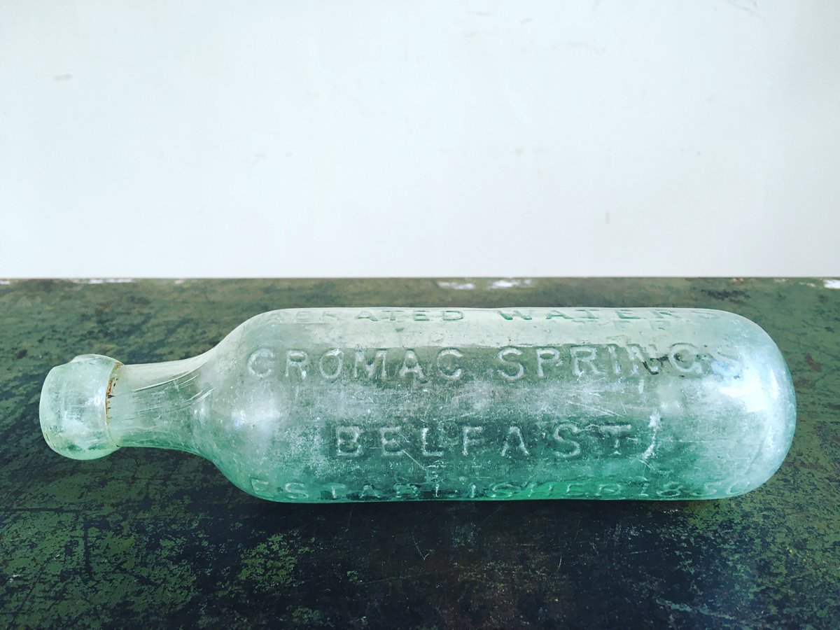 DanielsFayre's tweet image. ebay.co.uk/itm/2352086274… #Antique #Embossed CORRY & Co's #BELFAST #Glass #Aerated #Water #Torpedo #Bottle #c1850s