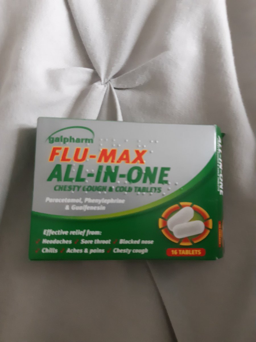 Jo_Jo_54_'s tweet image. Woke up feeling a bit sniffly 🤧 so its bed &amp;amp; Netflix for the rest of the day me thinks. 
#itsacold