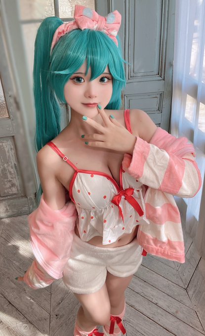 Twitterのコスプレ画像13