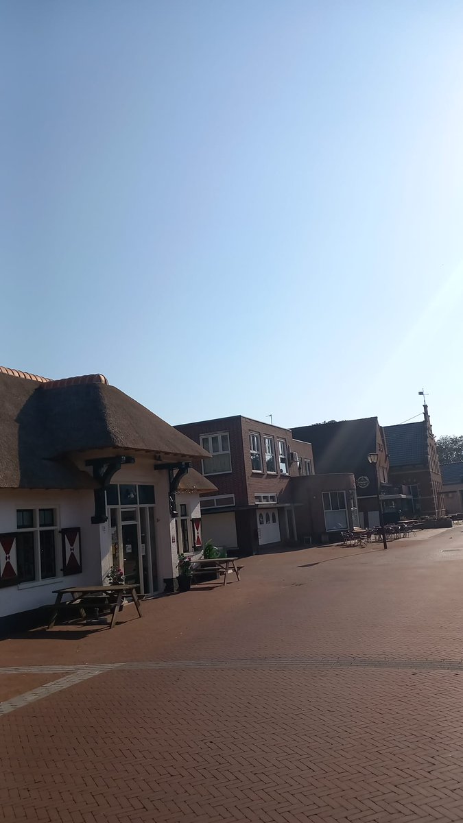 henrykiers's tweet photo. #koerier #enschede #rijssen #surhuisterveen #hoofddorp #lummem #tilburg #nieuwvennep #best #greve #alphenaandenrijn #zoetermeer #oudepekela #deventer #ijsselstein #oldenzaal #muntendam #nijverdal #geffen #goudriaan #naarden #markelo #borculo #elst #renkum https://t.co/Us7PSxfdOJ