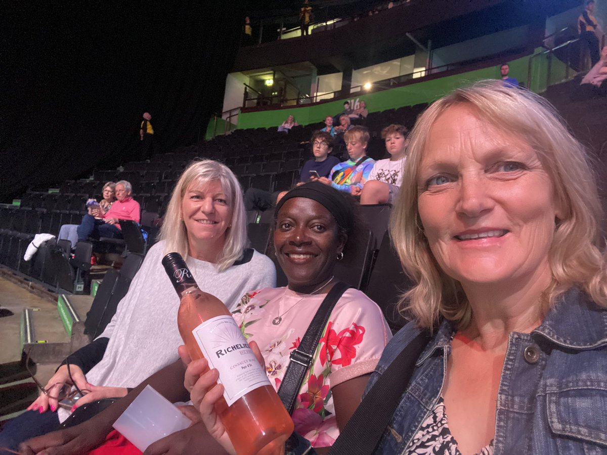 hodsonkl's tweet photo. Welsh girls ready for the big match #DavisCupmcr https://t.co/usvveD9mzy