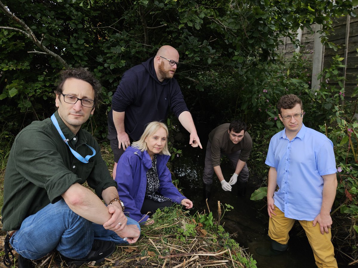 TraffordLibDems's tweet photo. We spent yesterday taking water samples from 6 different locations along Fairywell Brook in #Timperley checking for water pollution and sewage. #Sewage #PollutedWater #LibDems https://t.co/QZiswxnWyf