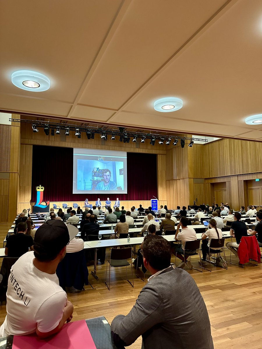 Philipp J.A. Hartmannsgruber tweet media