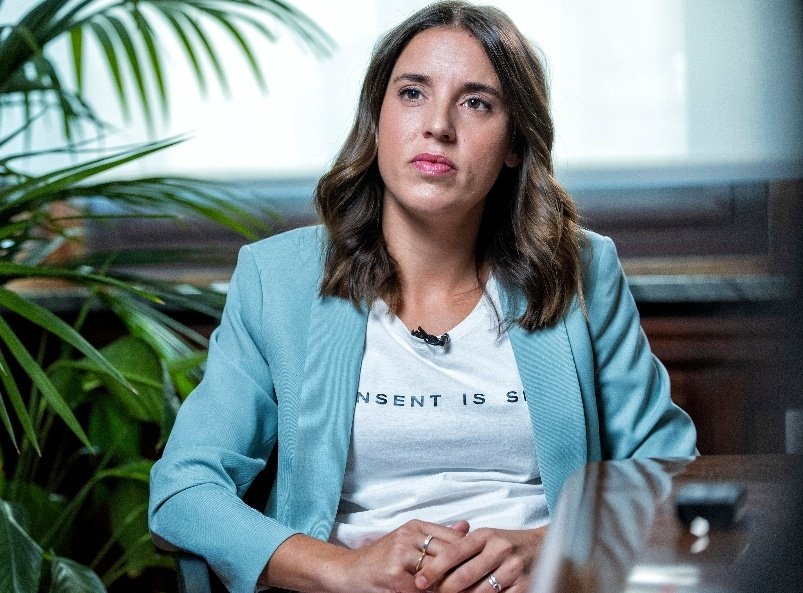 📊 ¿Debe Irene Montero continuar como Ministra de Igualdad la próxima legislatura?

🔃 SÍ
♥️ NO