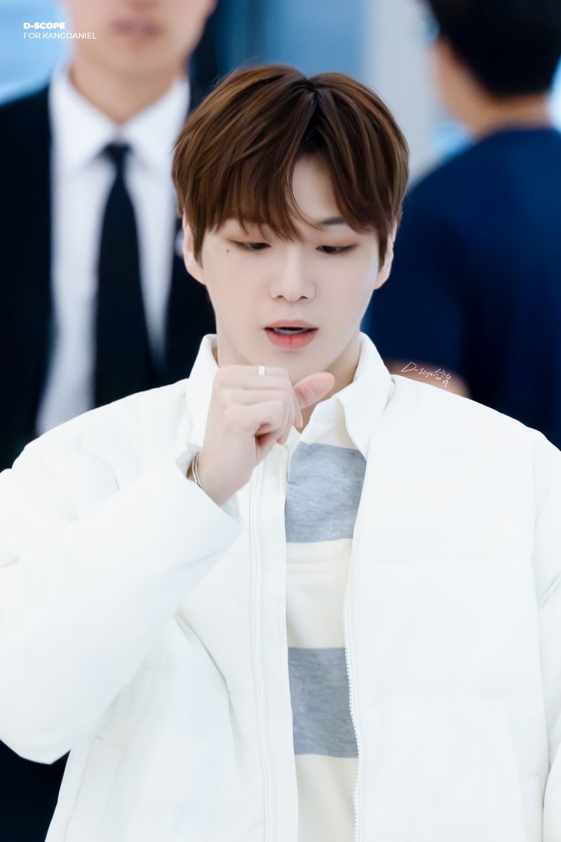 DanikScope's tweet photo. 230916 스파오 HQ

털발 옴뇸🍼

#강다니엘 #KANGDANIEL https://t.co/SzDAjzSrmC