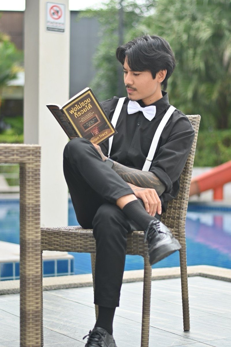69BiGJ's tweet photo. คุณ​ไม่จำเป็น​ต้องเปย์​เราด้วยเงินหรอกน่ะ​ เปย์​ด้วทอง​ก็ได้​ เดี๋ยว​เราเอาไปแลกเปลี่ยน​เป็น​เงิน​เอง.😅 https://t.co/GR4qQ5g7av