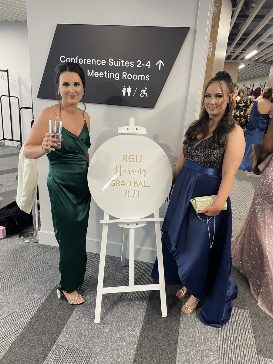 Demi Sharp tweet media