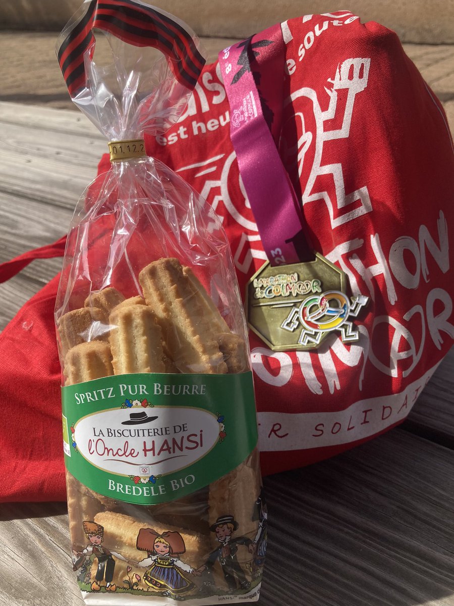 Nouvelle édition du #semimarathon de Colmar 2023 ! Une belle classique. Et avec ces Bredele alsaciens dans le top bag ☺️