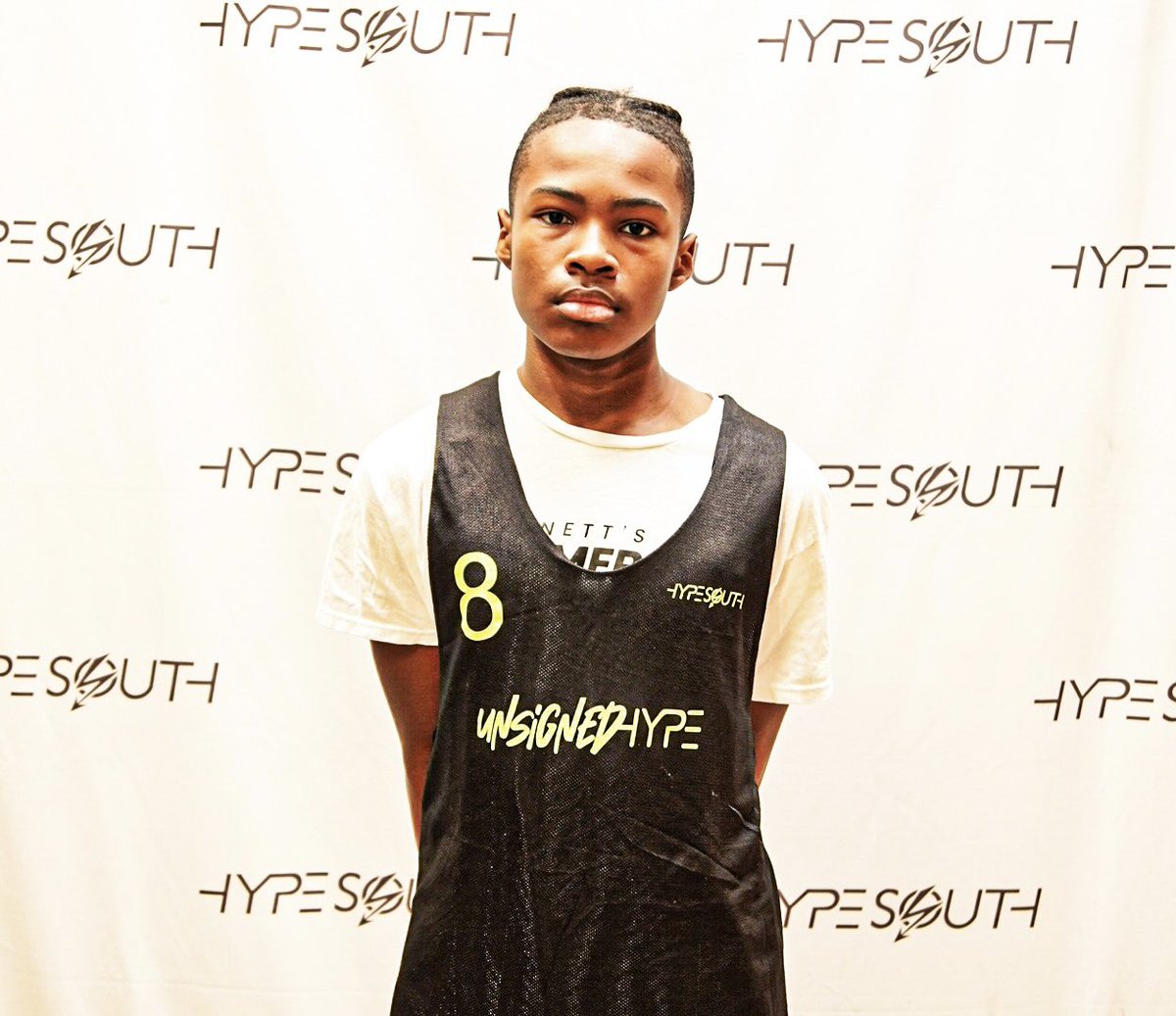 Jarvis Williams <a href="/1juju2028/">Jarvis Juju Williams</a> is another young prospect that made his presence known. He knocked down several deep threes &amp; consistently made the right reads offensively in halfcourt action.

Stay tuned to hypesouth.com all week for more coverage. 𝗨𝗻𝘀𝗶𝗴𝗻𝗲𝗱 𝗛𝘆𝗽𝗲