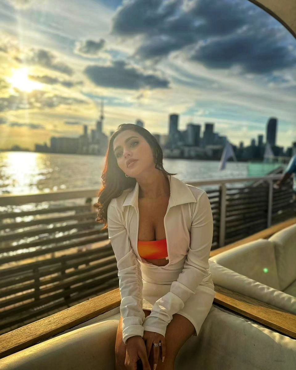 F6OYQIHX0AAMx0h?format=jpg&name=medium