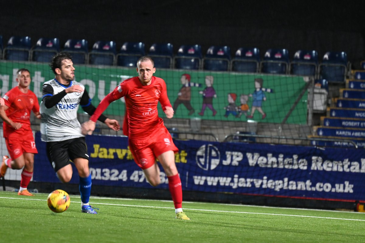 Ross Kavanagh added another fine goal on Friday night to his tally for the season, putting Sauchie Juniors in front against East Stirlingshire at The Falkirk Stadium....⚽️