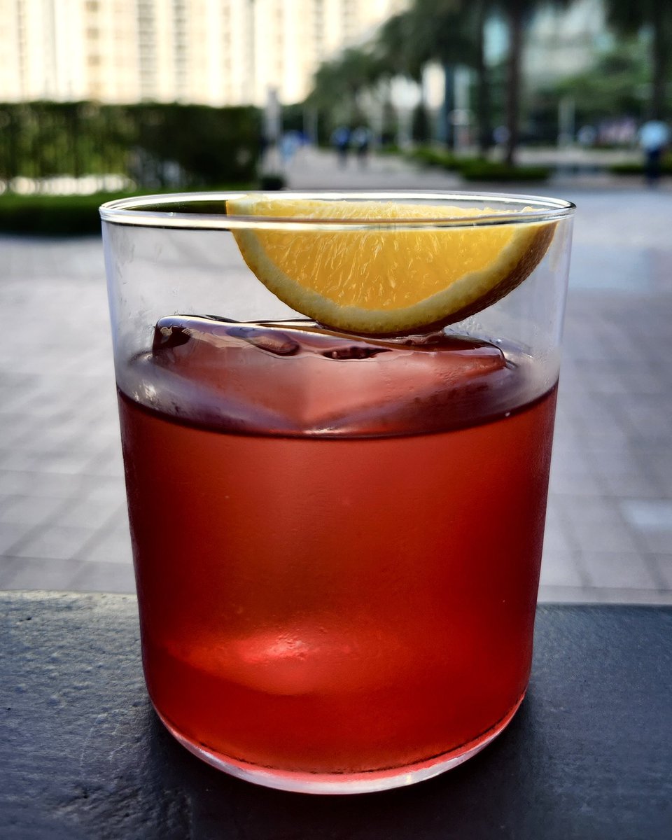 In a world of bold flavours, celebrate simplicity with our Elderflower Negroni—a perfectly refined sip to kick off #NegroniWeek 

Our ‘Not a Negroni’ Cocktail Week menu is available on the cocktail list till September 24, 2023.
.
.
.
#Comorin #ComeOnIn #Negroni #SpecialMenu