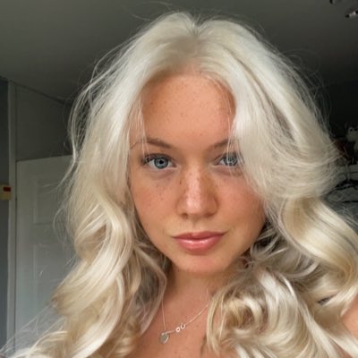 Soph_Anna_'s tweet photo. #NewProfilePic https://t.co/T6dCKeSrHK