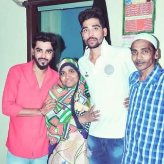 umda_panktiyaan's tweet photo. मां बाप की मेहनत और बेटे की काबलियत का फल है जो आज एशिया कप हमारा है। https://t.co/5gle4aGl98