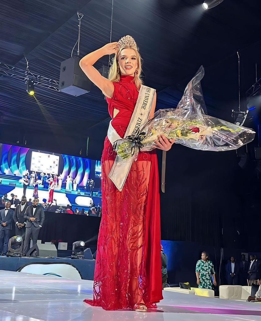 SamLui_Milanzi's tweet photo. Congratulations to  @MissUniverse Zimbabwe contestant 12 Ms @BrookeBruk for the Victory. It was a joy to dress you for the evening.
#MissUniverse2023 @zimcelebs1 @iMisred #redmarket #MissUniversezim #beauty #proudlyzimbabwean https://t.co/071lpaP9z8