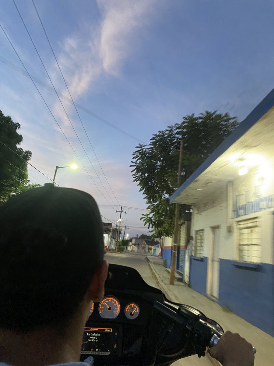 gxllet's tweet photo. Buen fin de semana a lado de mi hermano 🥰 https://t.co/bm6GuMKIzD