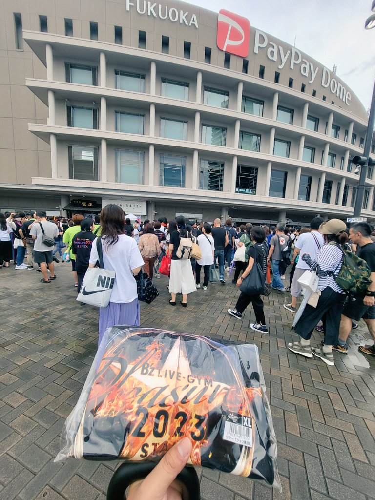 080_no's tweet photo. 最高でした。生涯のひとつの夢が叶った。
#Bz35th https://t.co/nIsBNRnIkQ