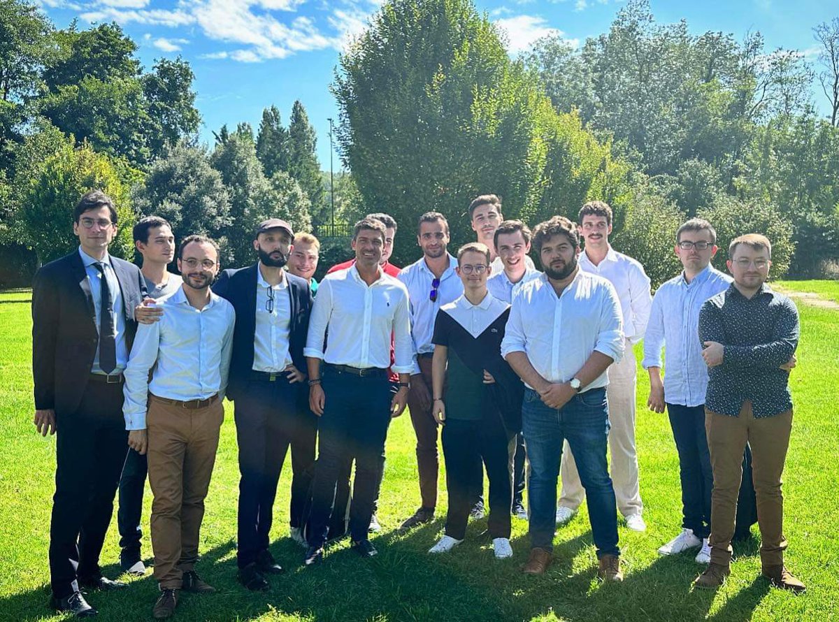 Charrier_B's tweet photo. En voisin, j’ai pu exprimer […]le plaisir d’être aux côtés des gersois et des représentants d’Occitanie. Ce moment de partage témoigne de la force commune dans laquelle nous sommes engagés et de la nécessité de poursuivre nos liens pour satisfaire nos combats respectifs […] !🇫🇷 https://t.co/VIja9ofhN6