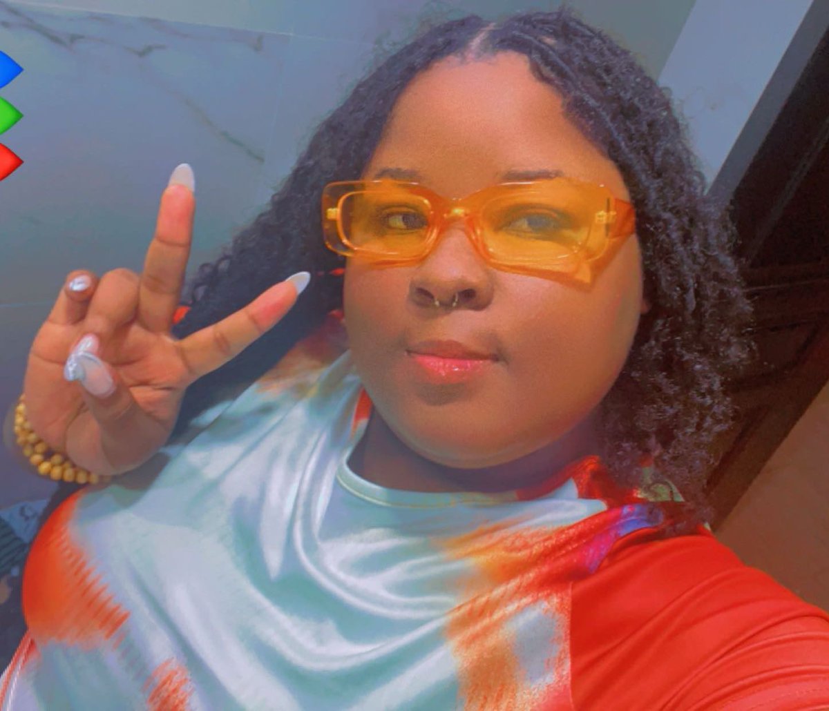DejiesArchive's tweet photo. the least peaceful holding up the peace sign ✌🏾😈

#SaltecDay #8thSaltecDay 
#JeremysLumpia #JeremyAustin https://t.co/UZuYIqUasZ