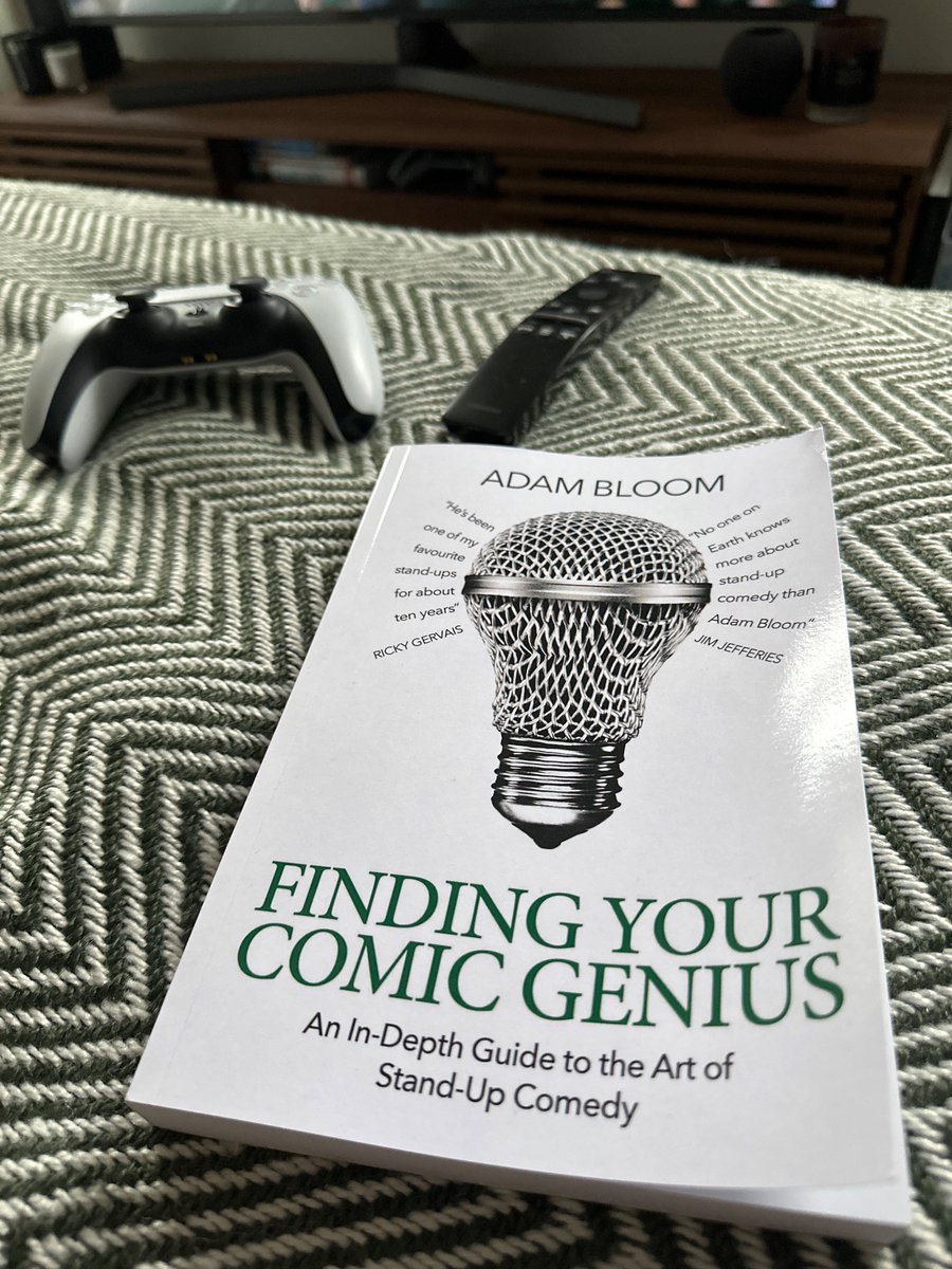 BenKelleher's tweet image. Have loved getting into this comedy treasure trove from @adambloomie2! Do check it out 👏🏻