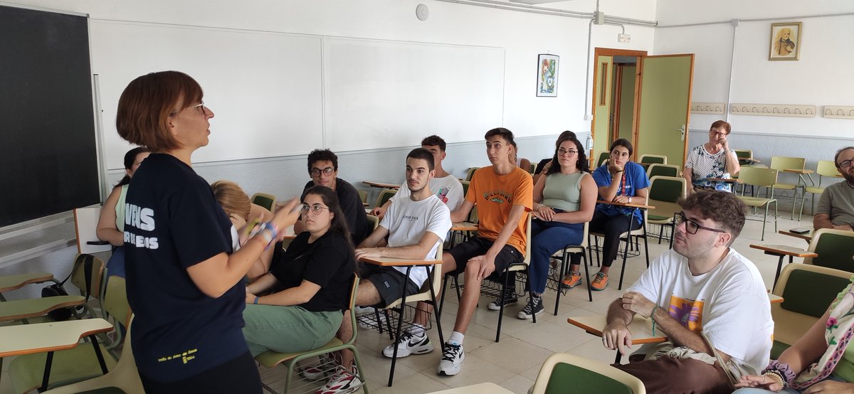 amordedioscadiz's tweet photo. El viernes 15 a las 17:00 los monitores de los Grupos Amor de Dios tuvimos nuestra primera reunión para organizar el curso 2023-2024.
Estad atentos, ¡en breve comenzamos! 💪
#GruposAmordeDios
#AmordeDiosCadiz
#FundacionEducativaAmordeDios
#Mirate #Mirale #Admira https://t.co/S5Dne6G6LN