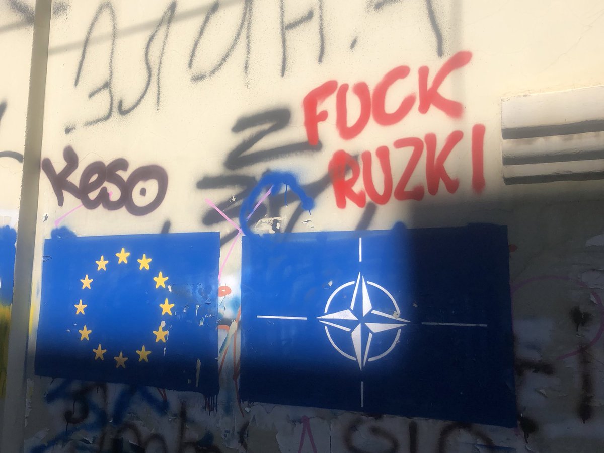 storyevtime's tweet image. Being in Tbilisi is so weird, the city is beautiful but I’ve never had this much racism levelled at me by every other city wall. I think us (white) westerners can’t really comprehend what it’s like to be surrounded by hate that’s imprinted in the very physical fabric of a place