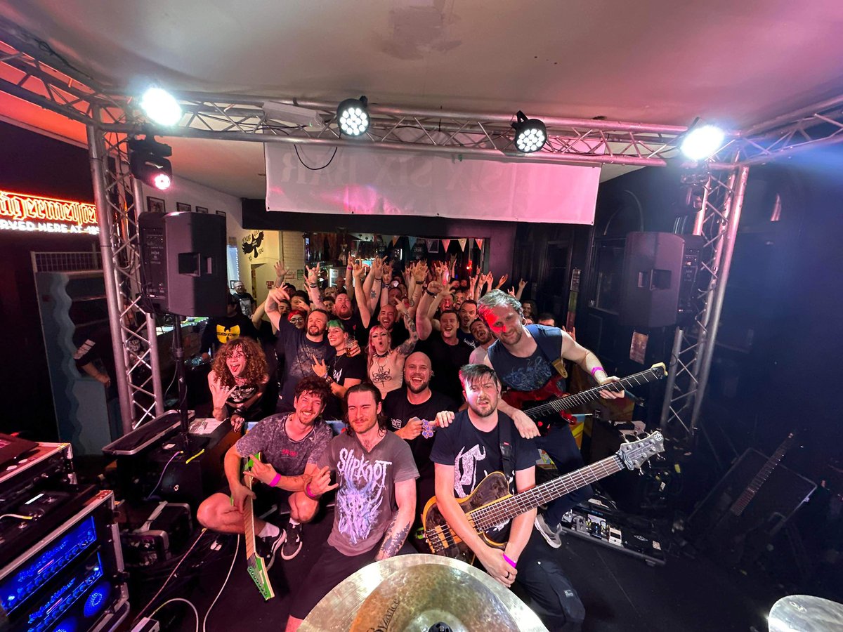 Sold out show in Cambridge last night was EPIC! 🤘

Huge thanks to Emanation Metal clubnight and big up the incredible Swarmed UK, A R C I I I V E S and Eyes Of A Nihilist for absolutely slaying the fuck outta the stage yesterday.

We’ll see you again Cambridge fam ❤️