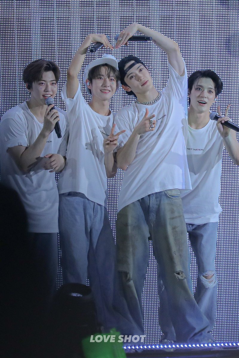 loveshot_0214's tweet photo. 230917
NCTNATION TOKYO day2

🫶🦊🍑🫶

#JAEHYUN #재현 #ジェヒョン #런쥔 #RENJUN #ロンジュン #JAEMIN #재민 #ジェミン #제노 #JENO #ジェノ #HAECHAN #해찬 #ヘチャン
#NCT #NCT127 #NCTDREAM #NCT_DOJAEJUNG #NCTU https://t.co/p8vv3XFJtM