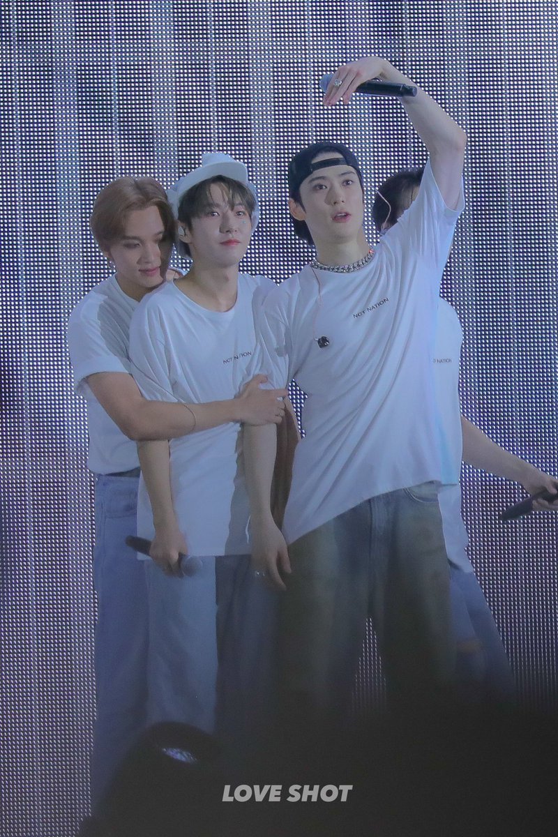 loveshot_0214's tweet photo. 230917
NCTNATION TOKYO day2

🫶🦊🍑🫶

#JAEHYUN #재현 #ジェヒョン #런쥔 #RENJUN #ロンジュン #JAEMIN #재민 #ジェミン #제노 #JENO #ジェノ #HAECHAN #해찬 #ヘチャン
#NCT #NCT127 #NCTDREAM #NCT_DOJAEJUNG #NCTU https://t.co/p8vv3XFJtM