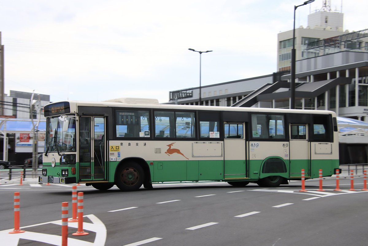 奈良交通
KC-HU2MPCA
奈良22き579