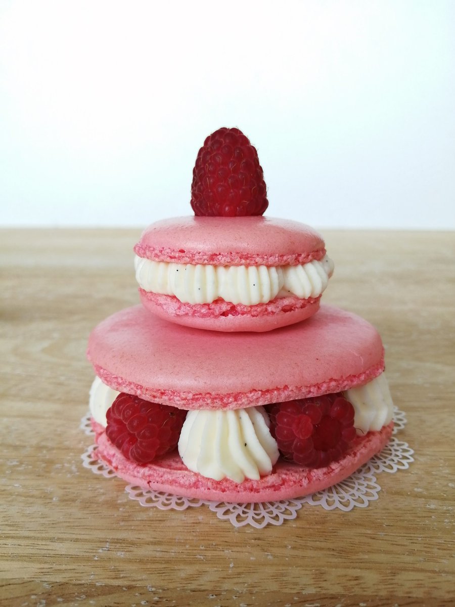 DreamyTechGirl's tweet image. LA RELIGIEUSE MACARON FRAMBOISE (THE RELIGIOUS RASP MACARON)!
recipe @ lesfollespatisseriesdejulie.com/2020/08/21/la-…