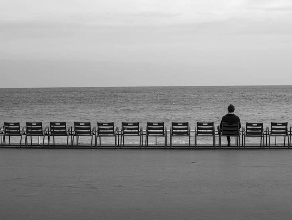 "Ölümlü insan için iyiliklerin en asil ve birincisi sağlıktır, ikincisi güzelliktir, üçüncüsü hilesiz elde edilen zenginliktir ve dördüncüsü bu iyiliklerin genç arkadaşlarla birlikte tadılmasıdır."

-Simonides