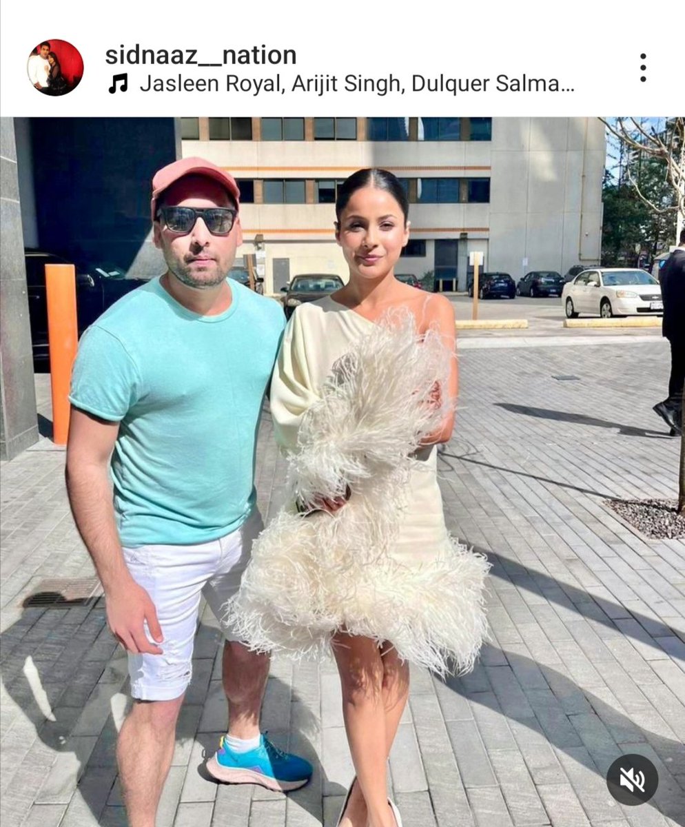 calm_pooja's tweet image. TIFF
#Niraj Sharma
# Shehnaz Gill
#Toronto