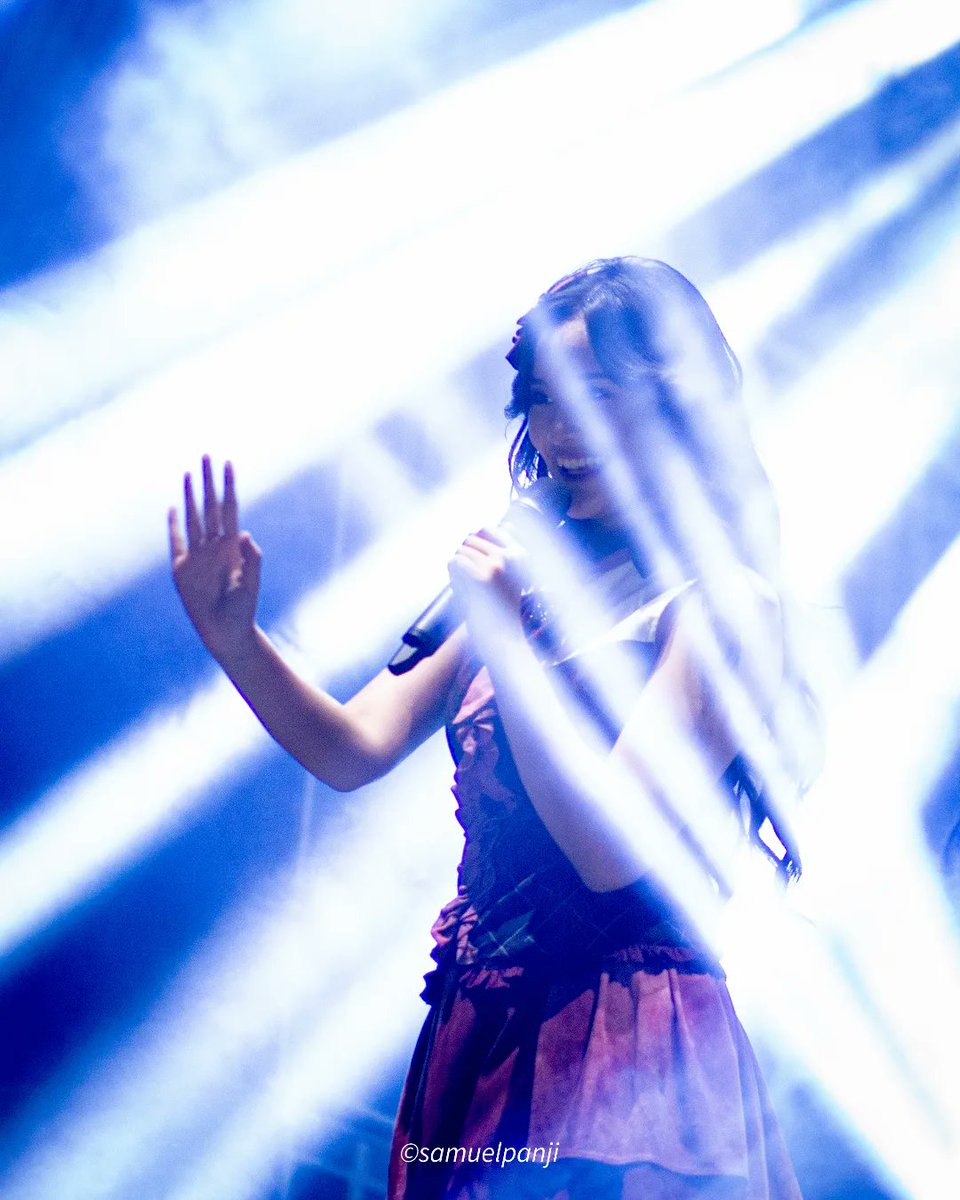 samuelpanji's tweet photo. Adzana Shaliha,
on her performance at Projek-D, August 5th, 2023.
#asheljkt48 #ashel #jkt48 #ashelytic #projekd #stagephotography https://t.co/kO79dmKvJi