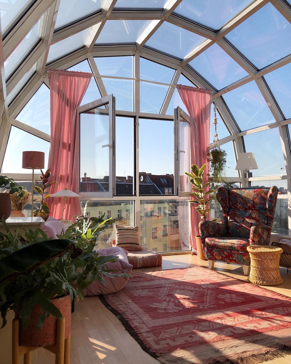designdocument's tweet photo. Hannah Calma's Glass Ceiling Living Room ☁️🍂 https://t.co/Nef44GDnbi