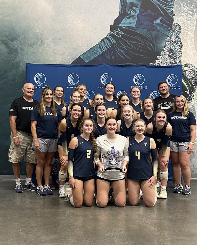 Caleigh Ponn, @caleigh.05, Kansas State 🏐#1 L/ DS tweet media